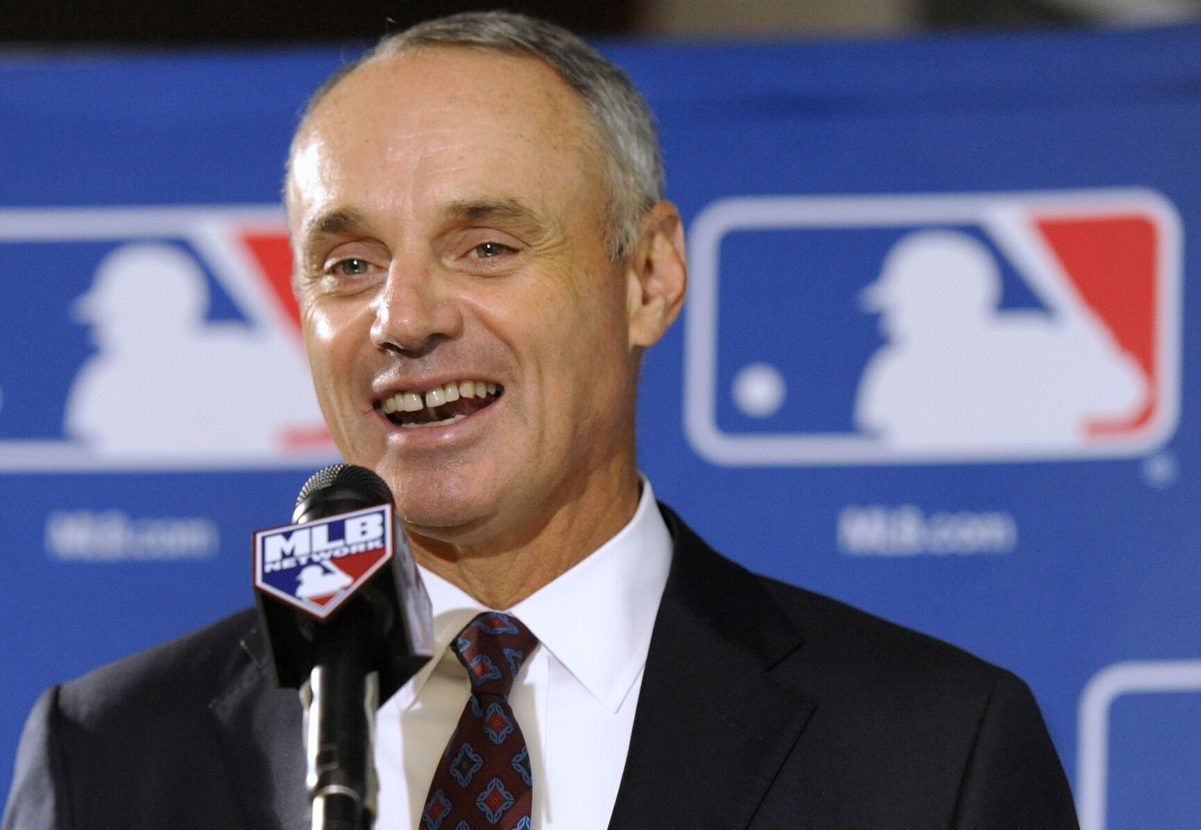 2014: Rob Manfred elected MLB's 10th commissioner